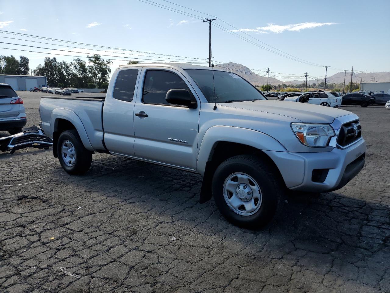 VIN 5TFTX4GN9DX017085 2013 TOYOTA TACOMA no.4