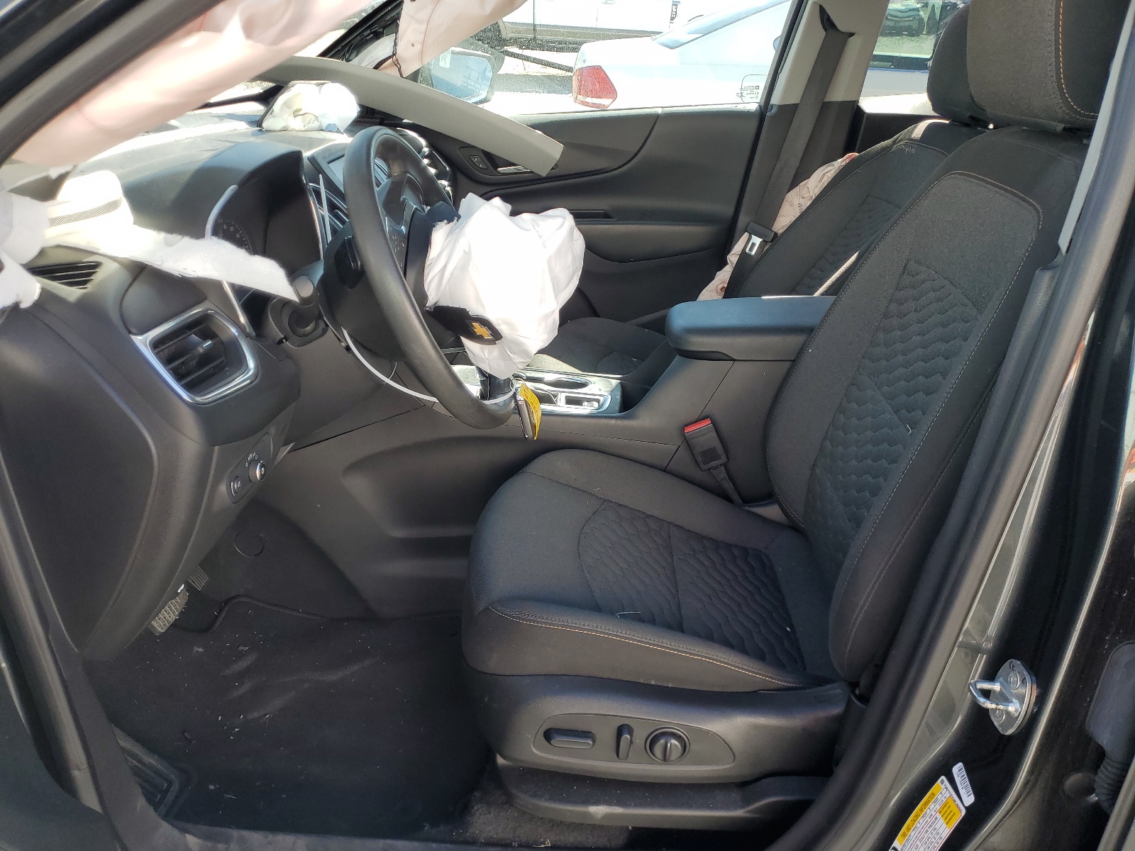 3GNAXUEV1ML390943 2021 Chevrolet Equinox Lt