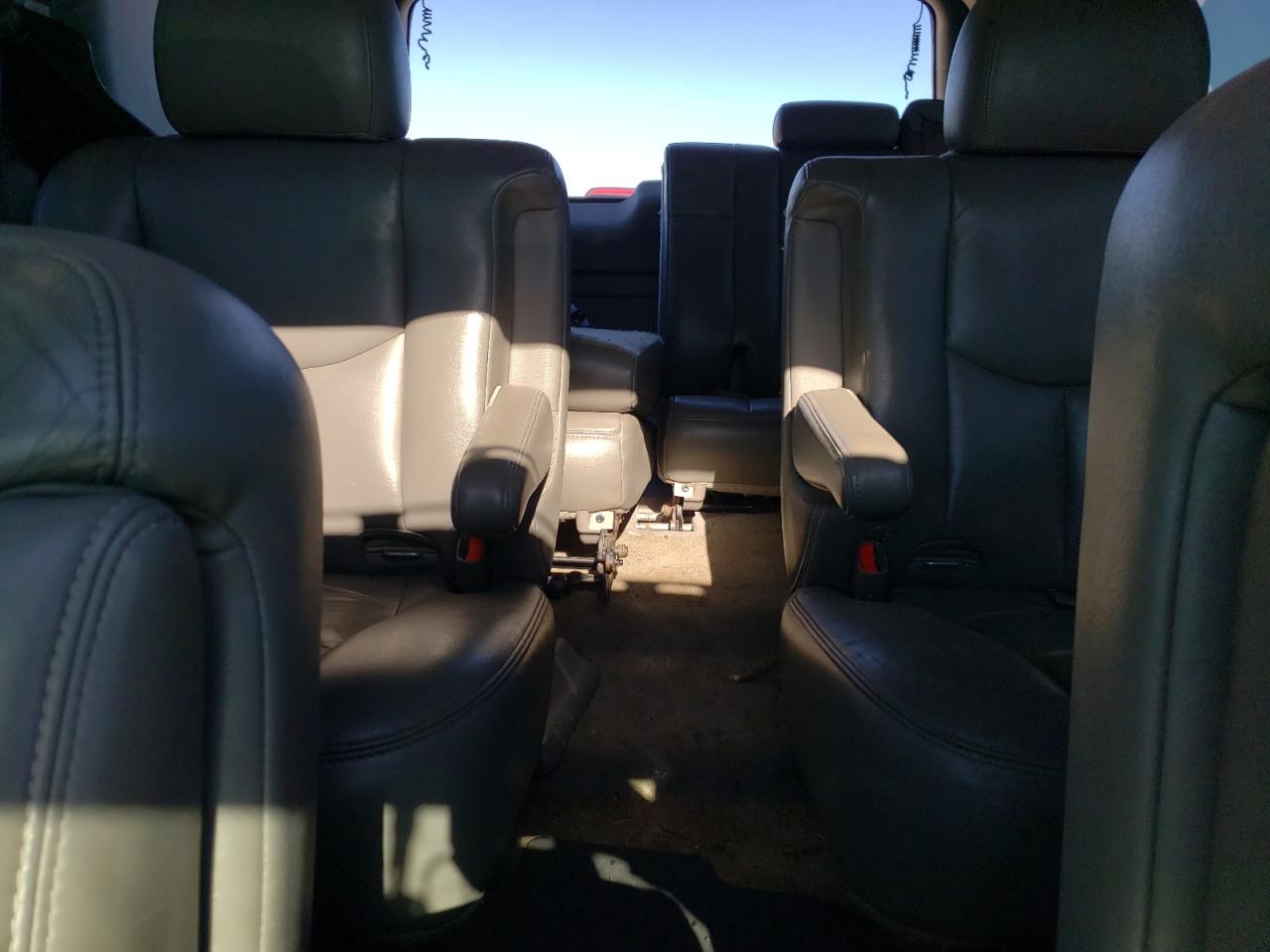 2005 Chevrolet Tahoe K1500 VIN: 1GNEK13T05R125599 Lot: 58405604