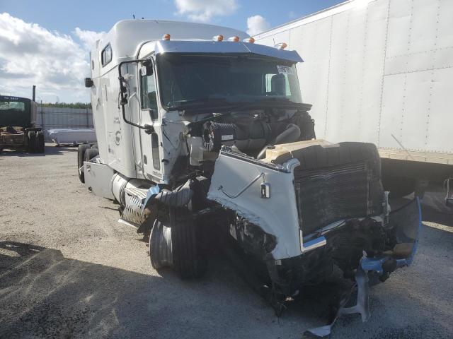 2016 Mack 600 Cxu600