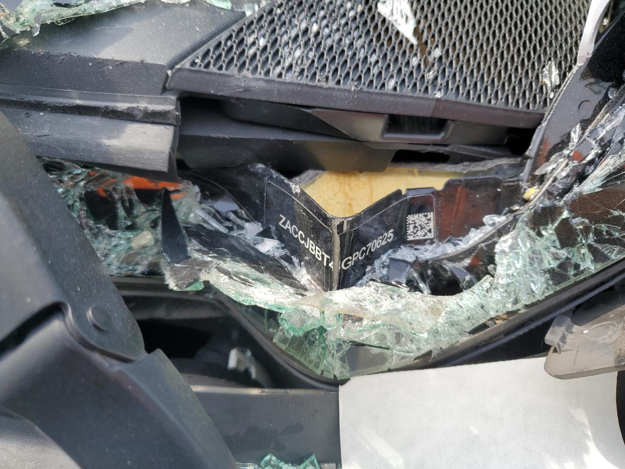 2016 Jeep Renegade Latitude VIN: ZACCJBBT4GPC70625 Lot: 57727924