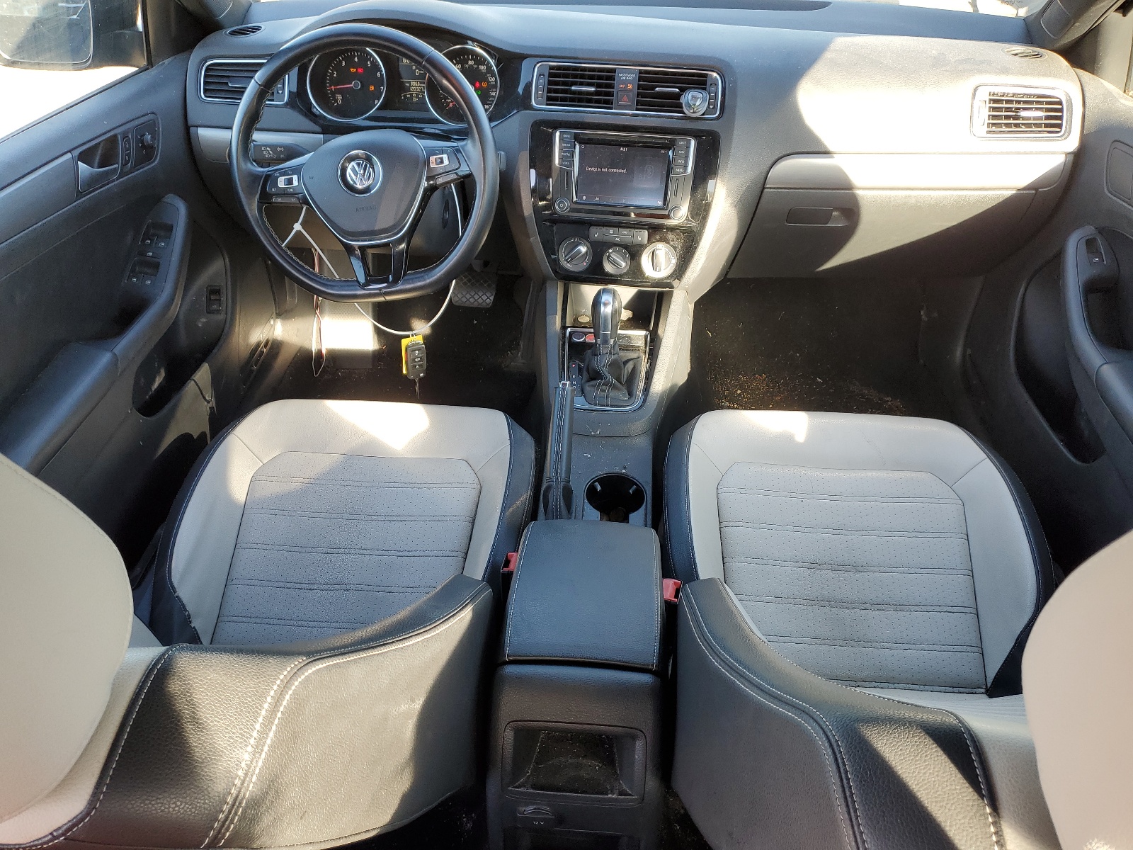 3VWD17AJ4GM414319 2016 Volkswagen Jetta Sport