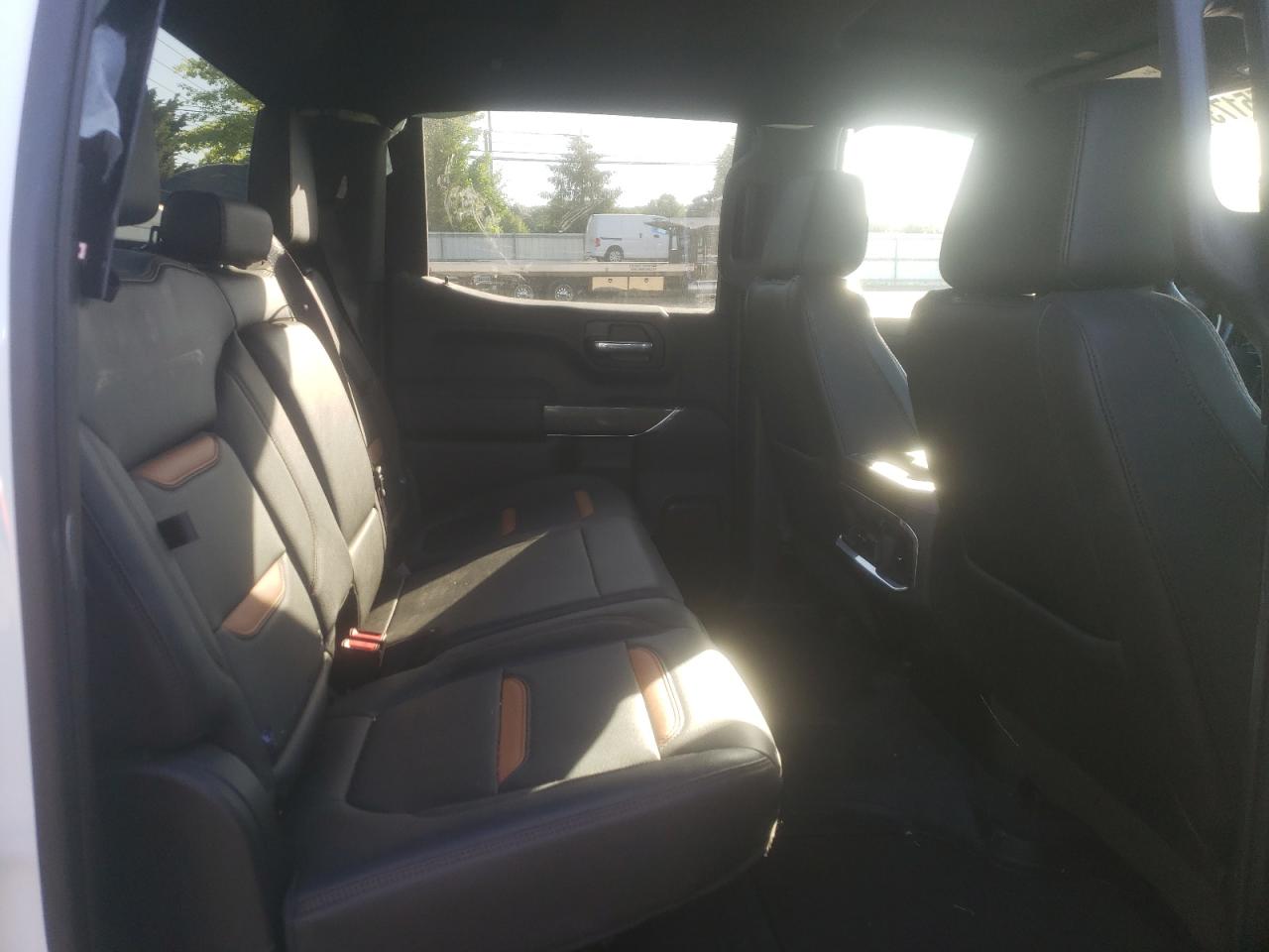 2021 GMC Sierra - Image 10