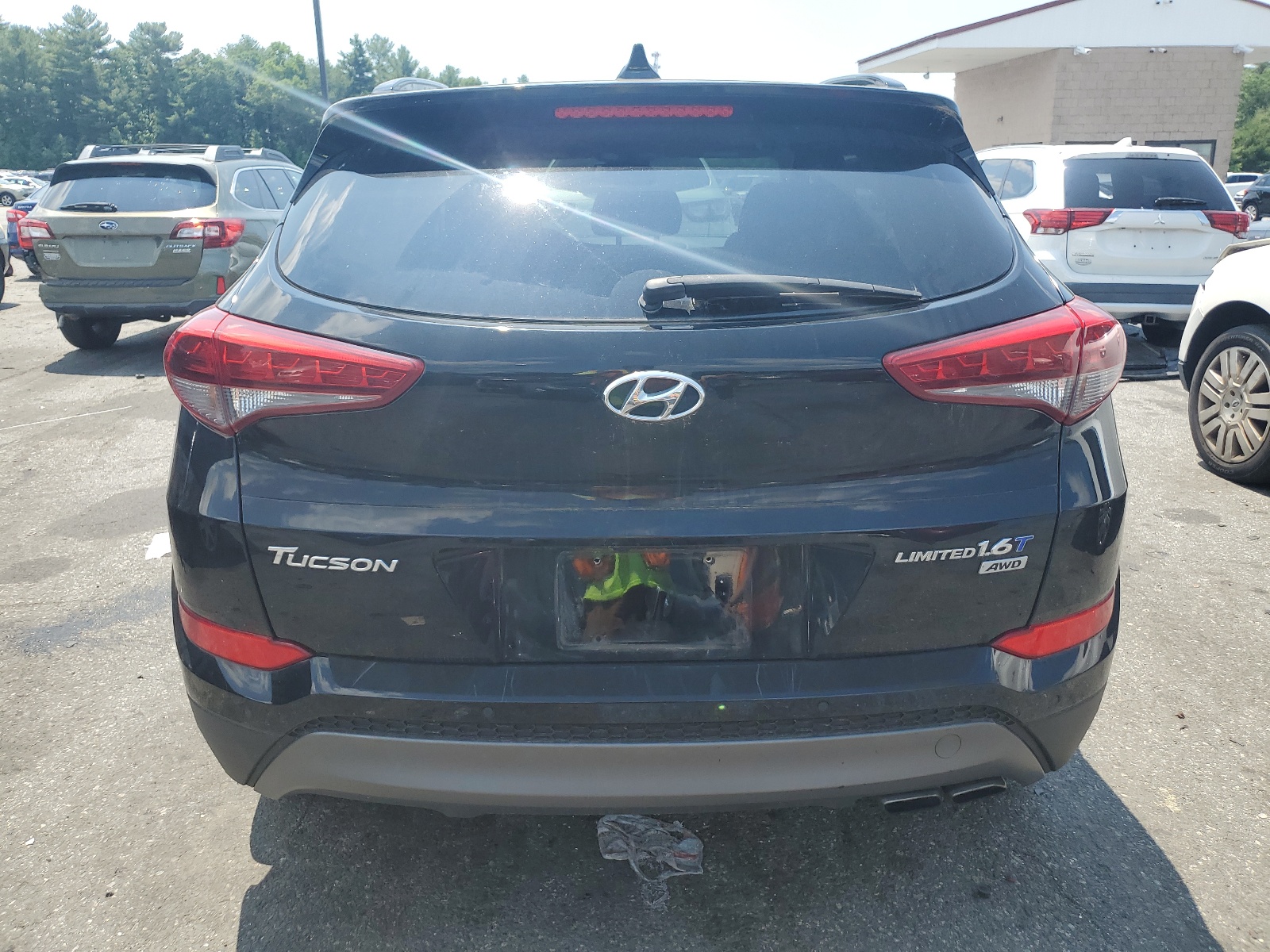 KM8J3CA27GU225883 2016 Hyundai Tucson Limited