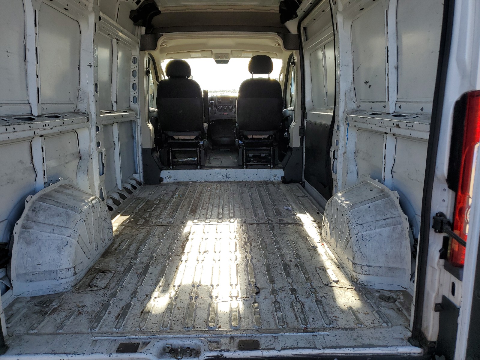 3C6TRVCGXJE112541 2018 Ram Promaster 2500 2500 High