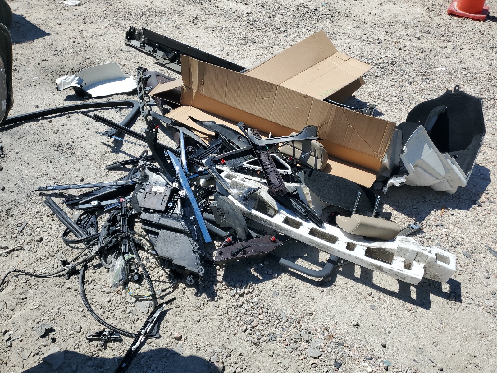 JTHB51FF9J5006071 2018 Lexus Ls 500 Base