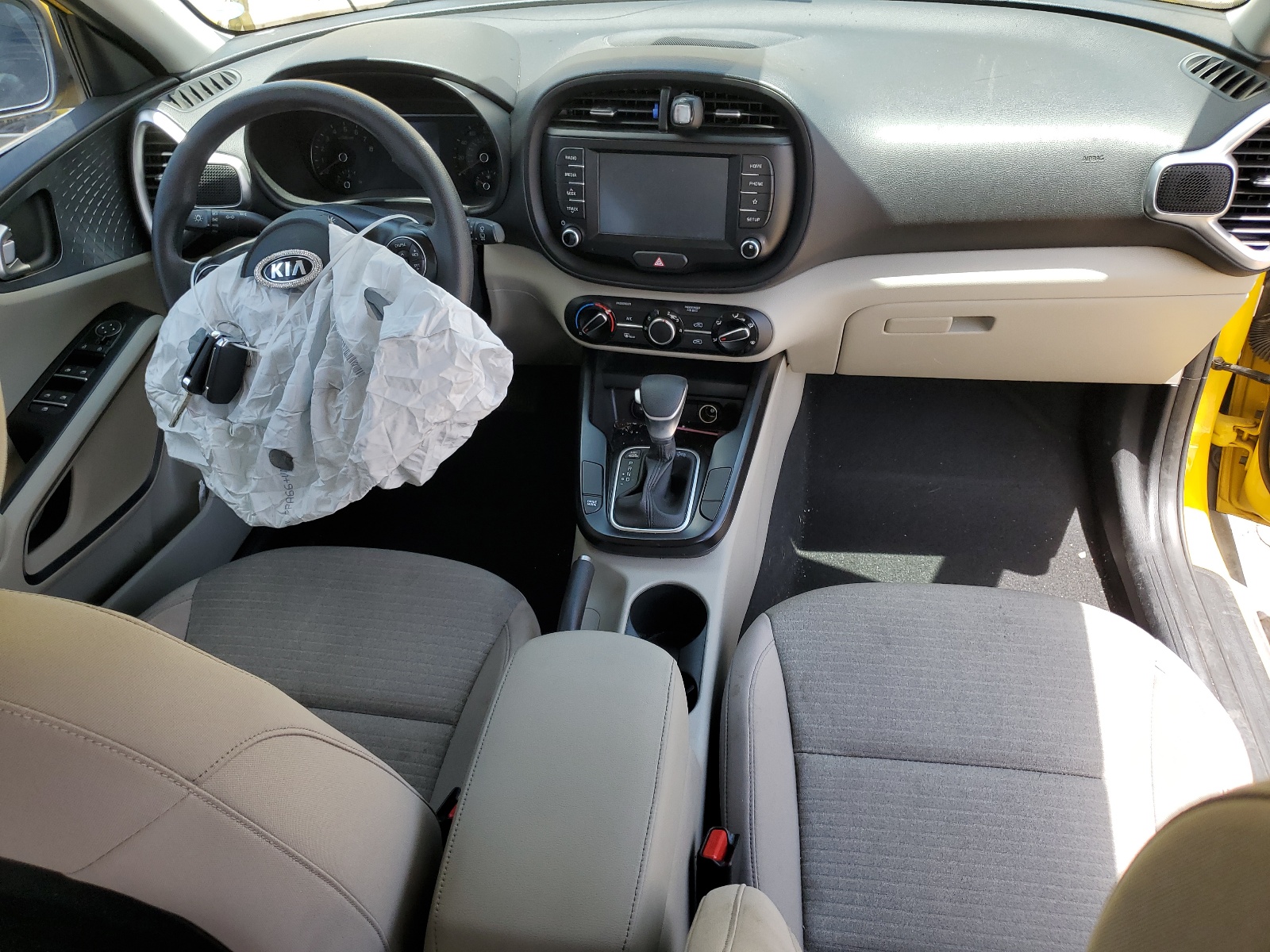 KNDJ23AU2L7100856 2020 Kia Soul Lx