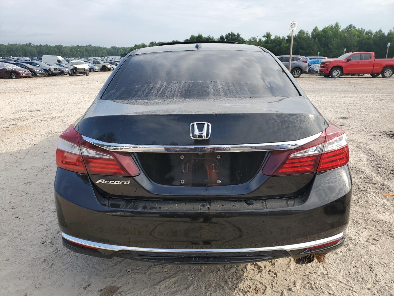 1HGCR2F72HA282734 2017 Honda Accord Ex