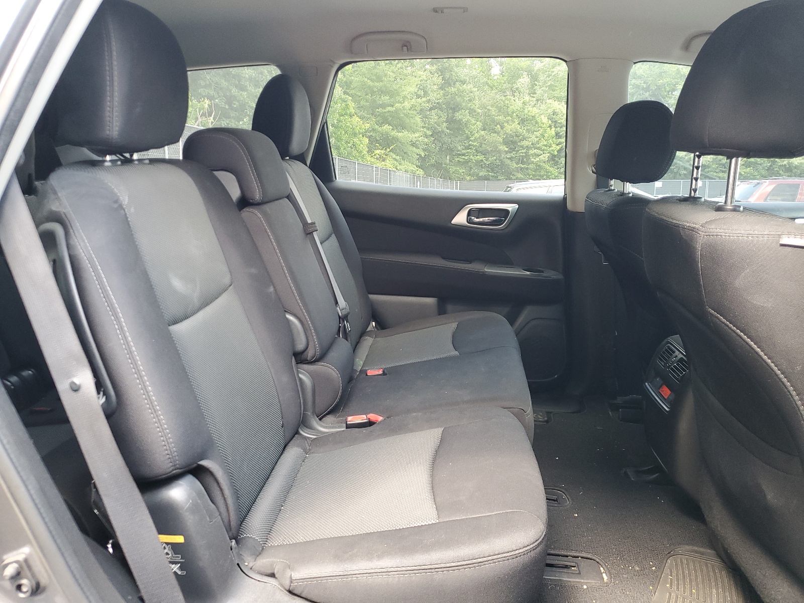 5N1DR2MM1HC694784 2017 Nissan Pathfinder S