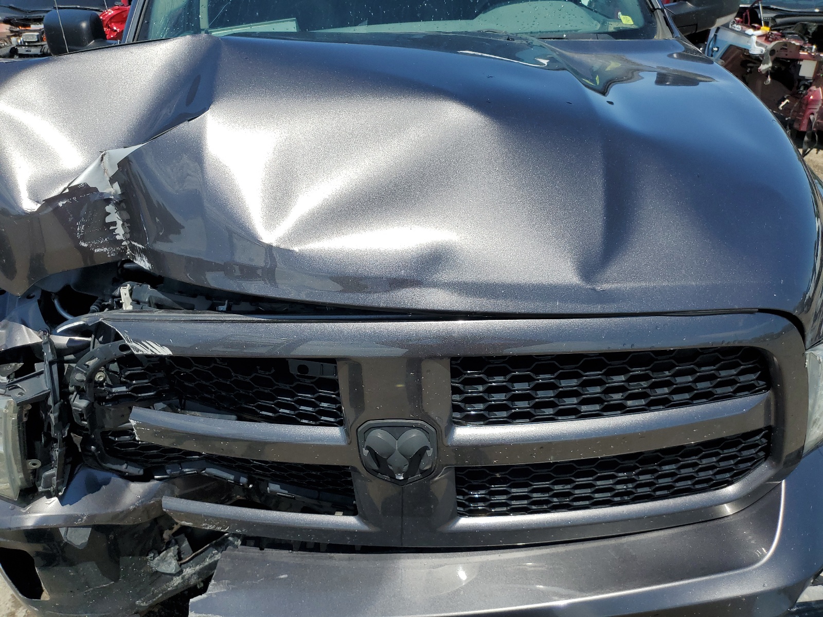 1C6RR7TT3ES393703 2014 Ram 1500 Slt