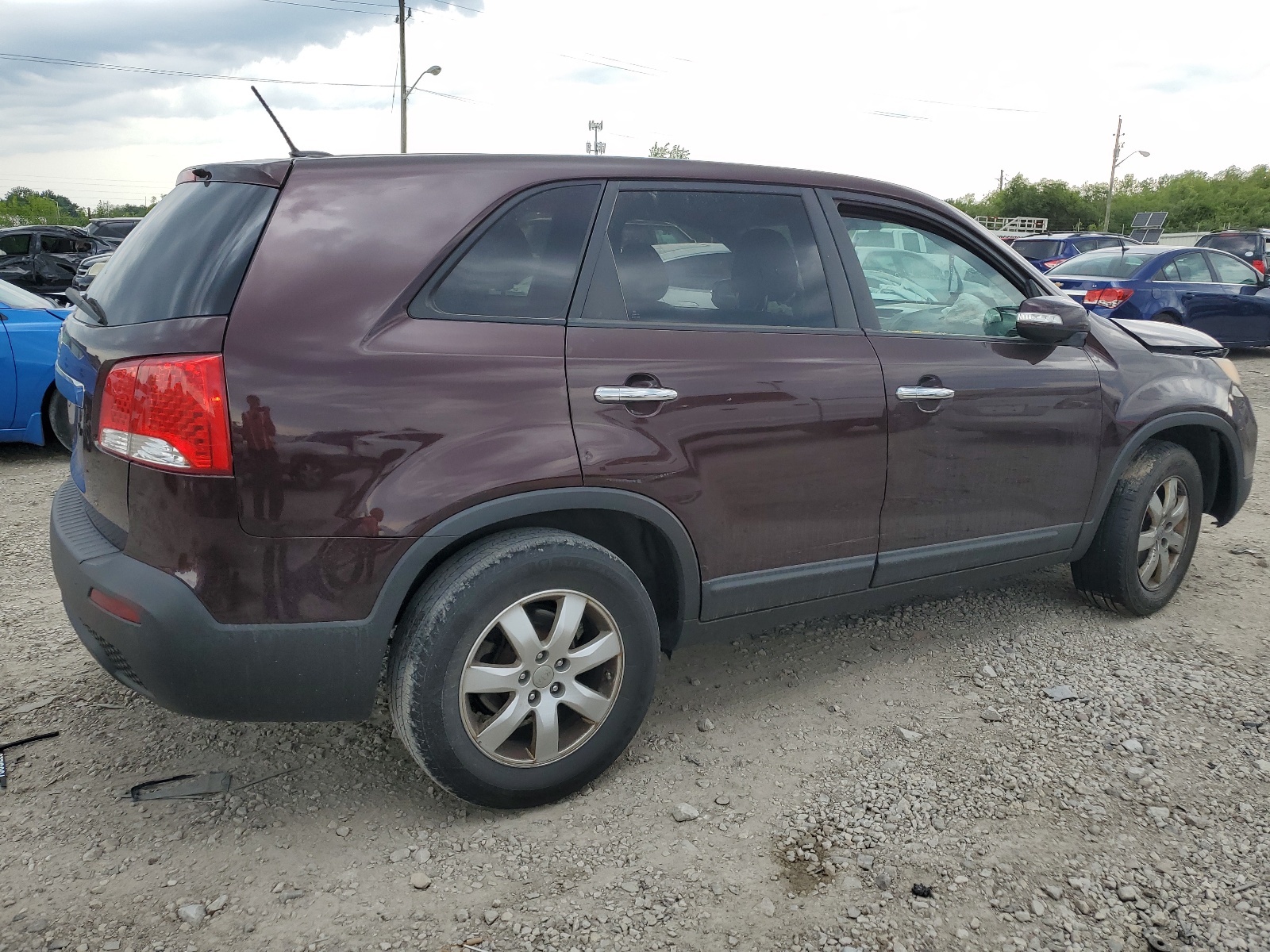 2012 Kia Sorento Base vin: 5XYKT3A16CG224560