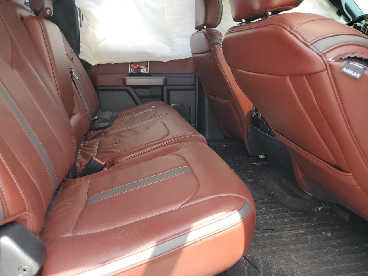 2022 Ford F450 - Image 10