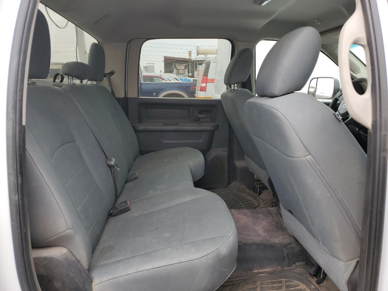 2018 Ram 2500 St VIN: 3C6TR5HT4JG242390 Lot: 58707974