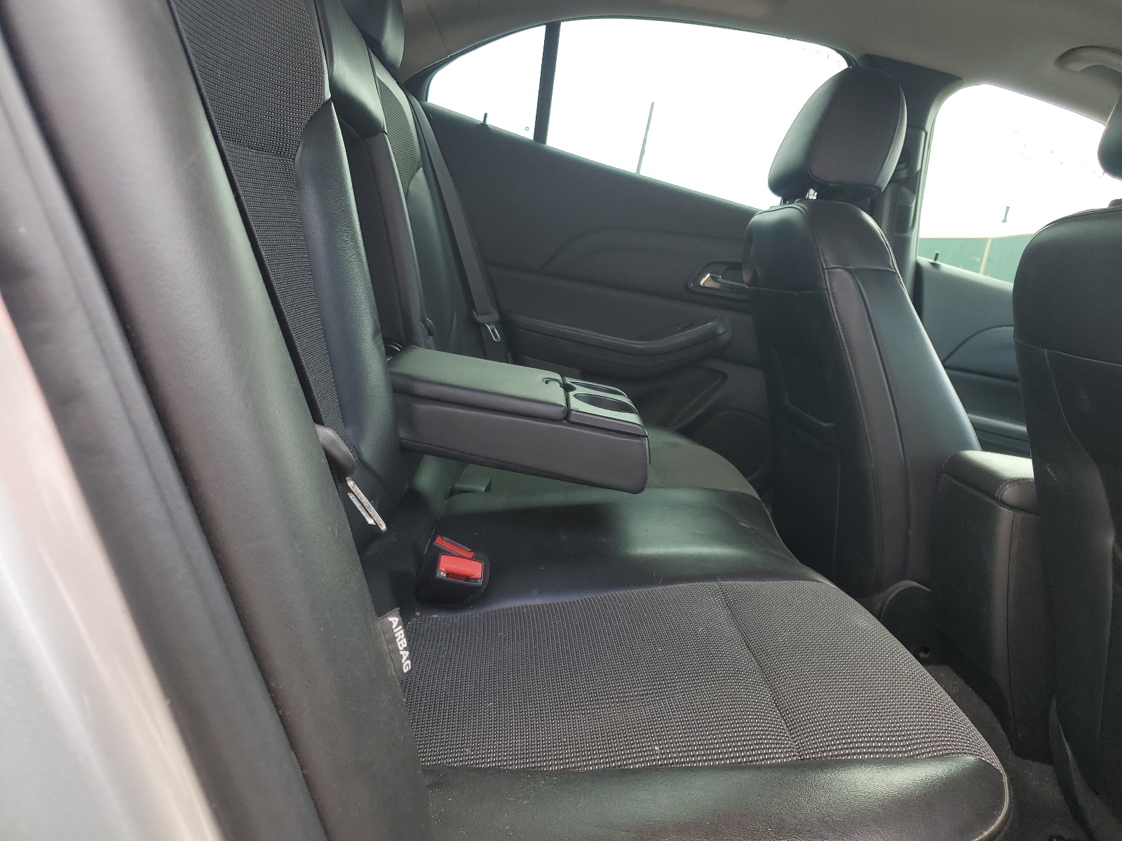 1G11C5SL2FU144143 2015 Chevrolet Malibu 1Lt