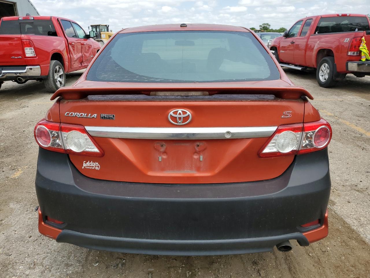 2T1BU4EE0DC068481 2013 Toyota Corolla Base