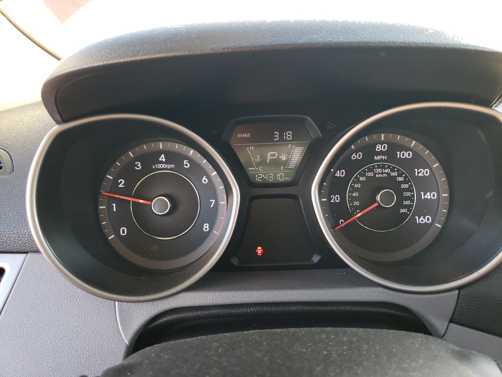 5NPDH4AE1GH710954 2016 Hyundai Elantra Se