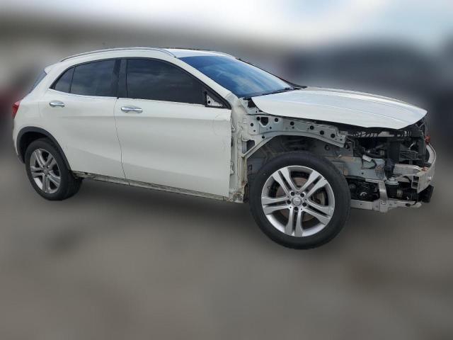  MERCEDES-BENZ GLA-CLASS 2015 Белый