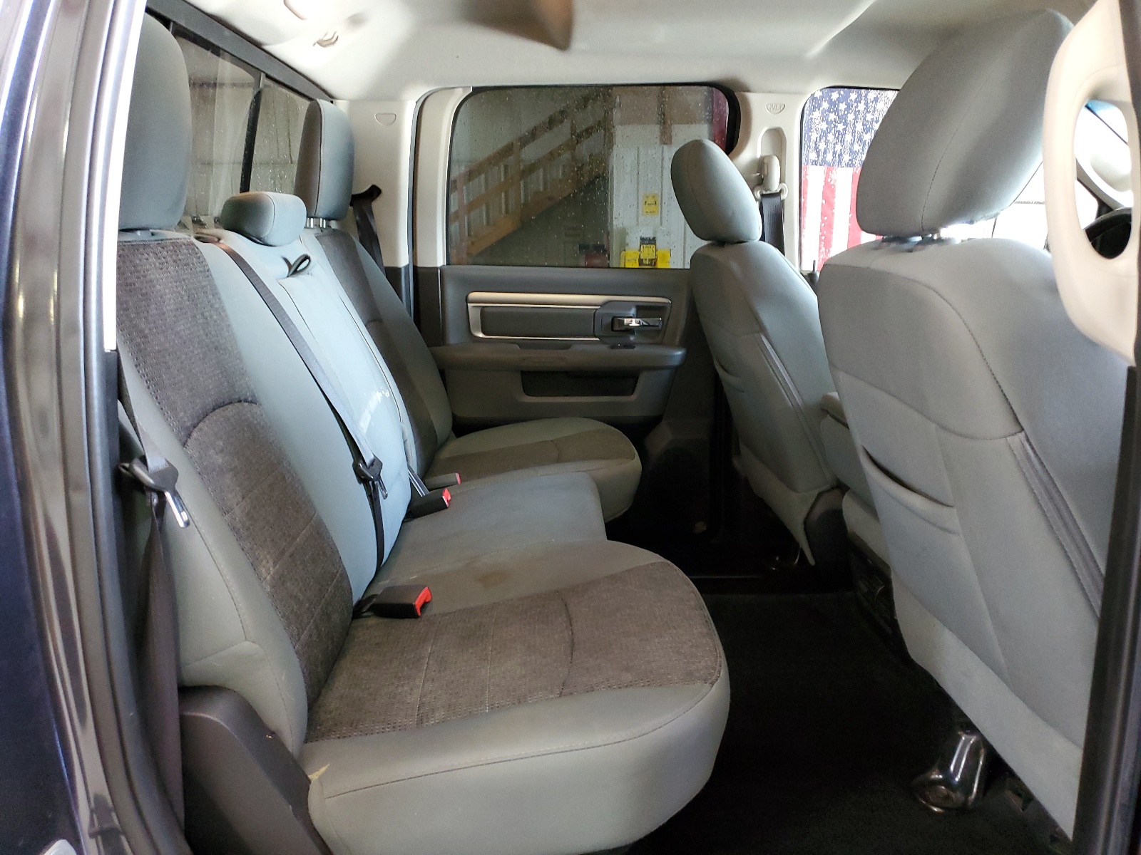 1C6RR6LT6FS582910 2015 Ram 1500 Slt