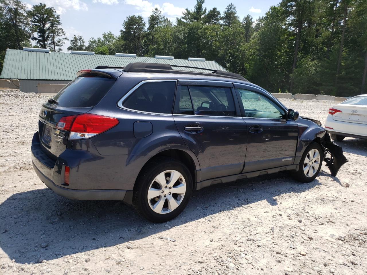 2011 Subaru Outback 2.5I Premium VIN: 4S4BRBCC5B3330567 Lot: 60612454