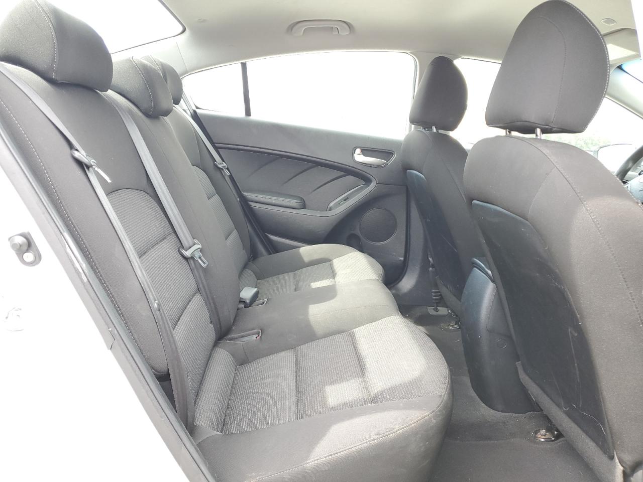 2017 Kia Forte Lx VIN: 3KPFK4A79HE059297 Lot: 59079814