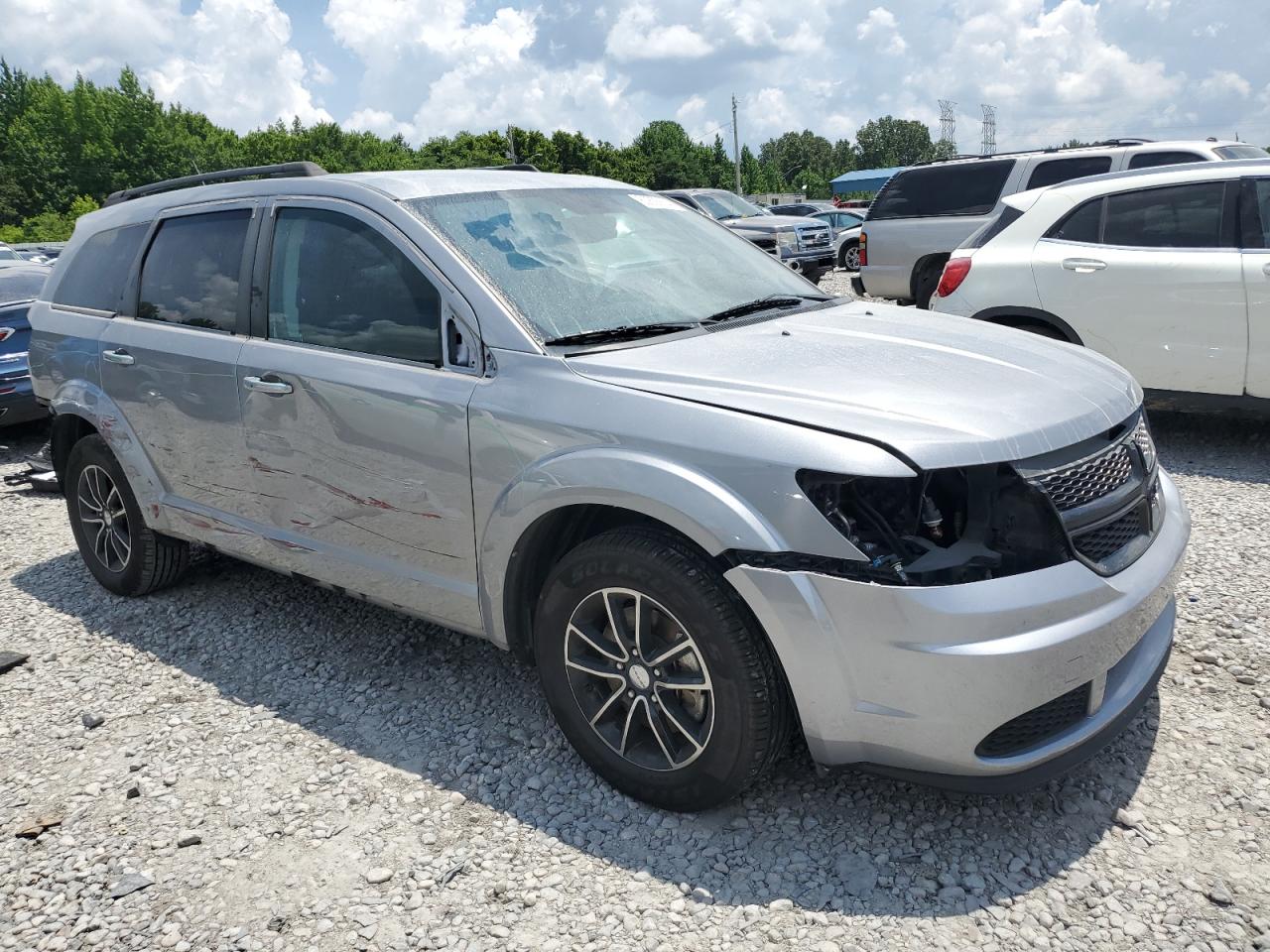 2017 Dodge Journey - Image 4