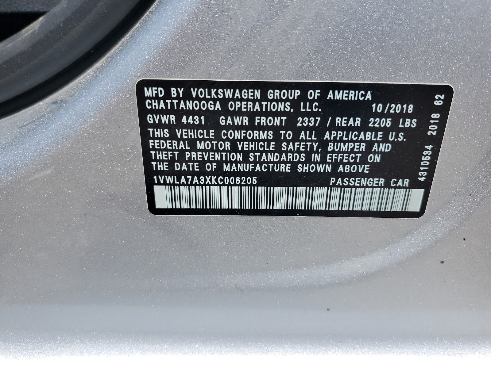 1VWLA7A3XKC006205 2019 Volkswagen Passat Wolfsburg