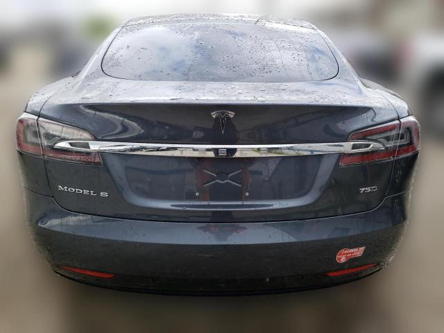  TESLA MODEL S 2017 Серый