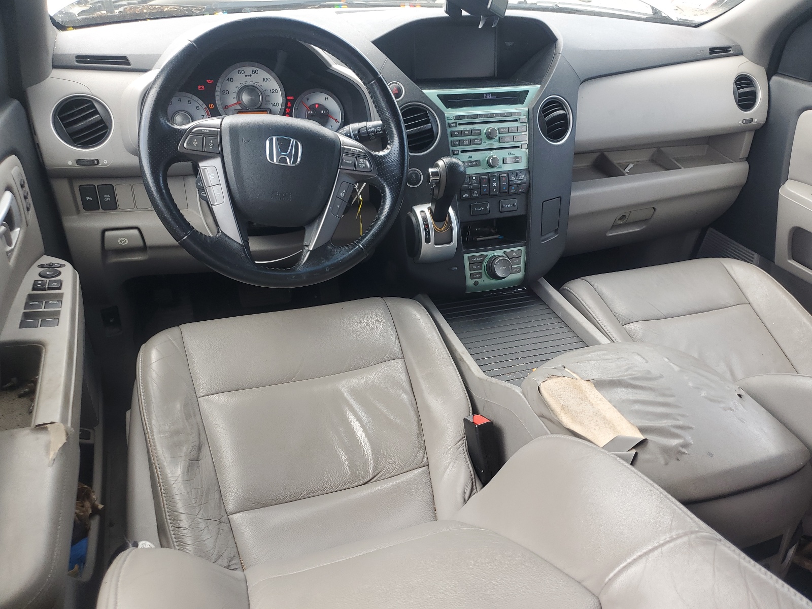 5FNYF4H99AB032752 2010 Honda Pilot Touring