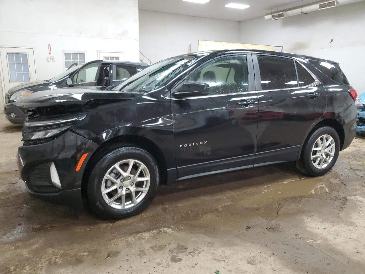 3GNAXUEV3NL212775 2022 CHEVROLET EQUINOX - Image 1