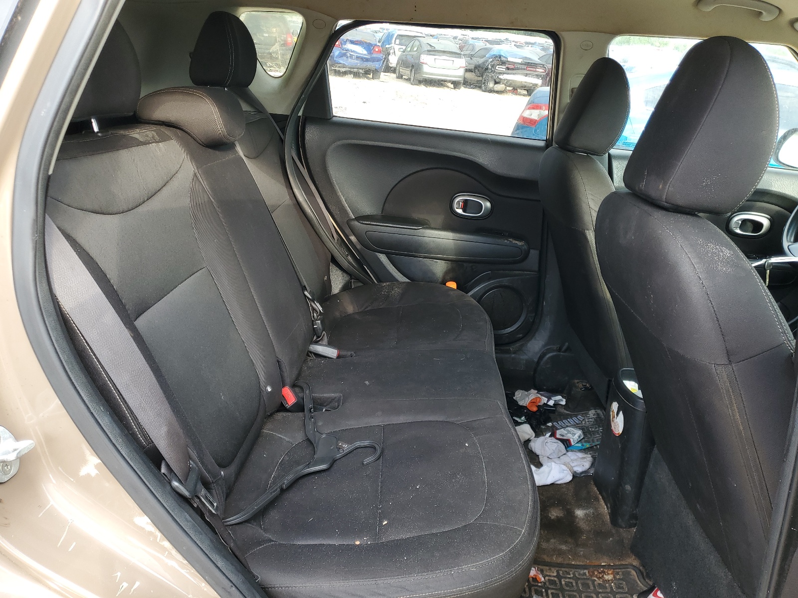 KNDJN2A24F7156382 2015 Kia Soul