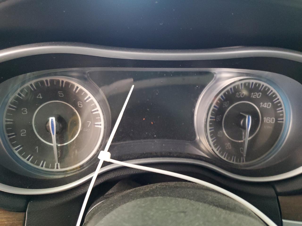 2015 Chrysler 300C Platinum VIN: 2C3CCASG8FH773036 Lot: 60028944