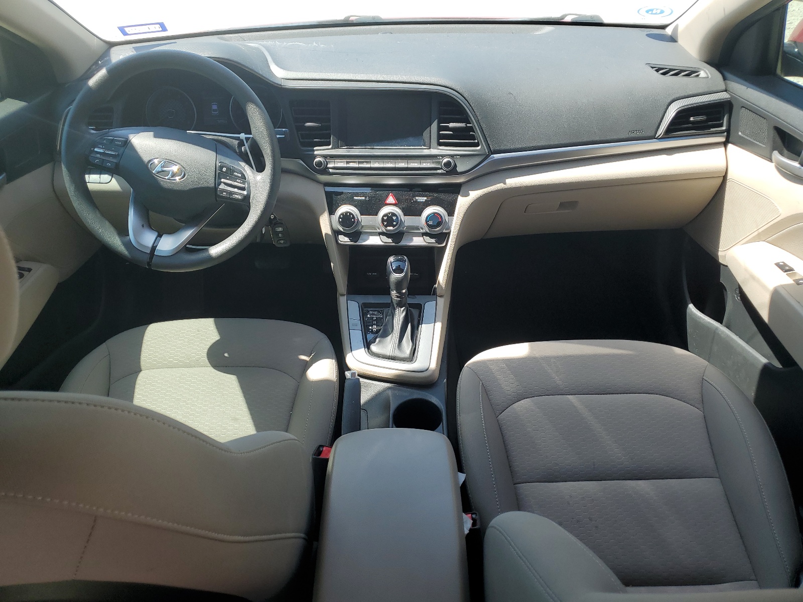 KMHD84LF1KU850860 2019 Hyundai Elantra Sel