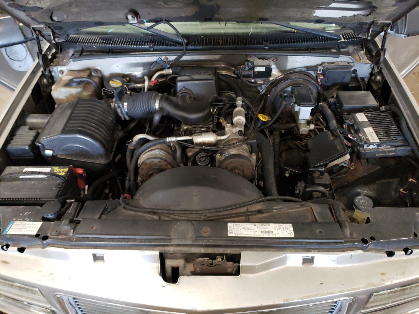 3GKFK16R0XG541320 1999 GMC Suburban K1500