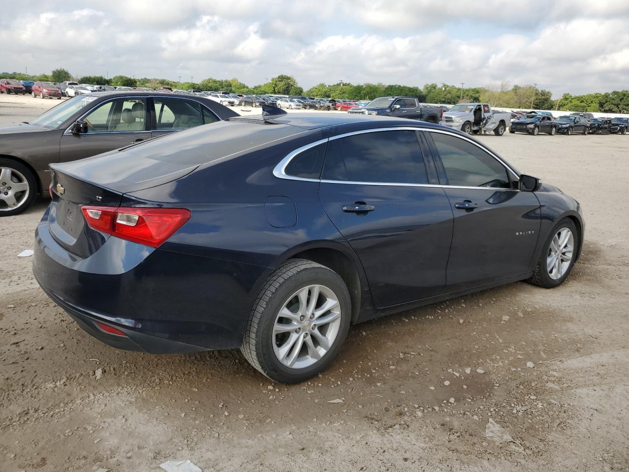 2017 Chevrolet Malibu Lt VIN: 1G1ZE5ST3HF168035 Lot: 58532544