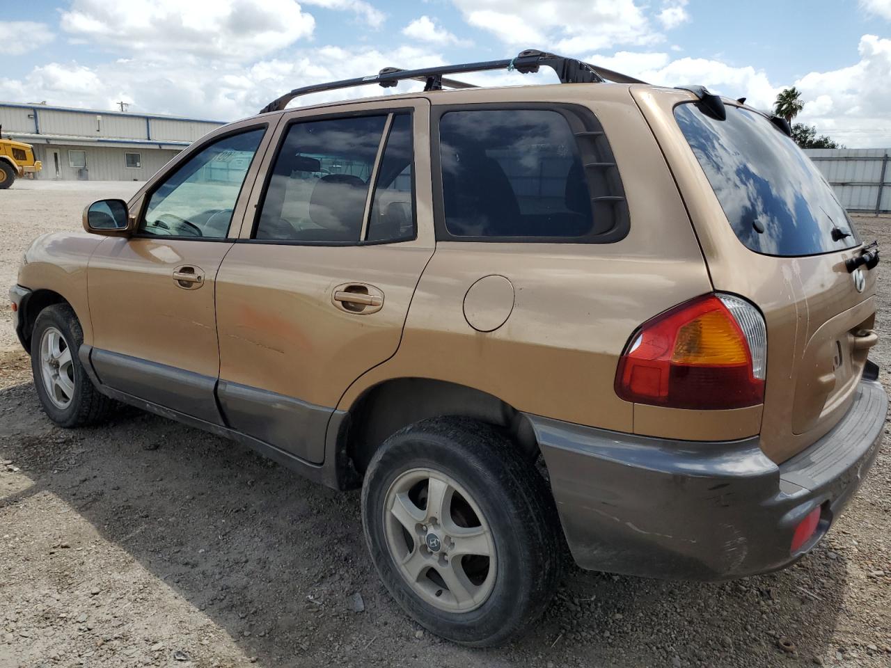 2004 Hyundai Santa Fe - Image 2