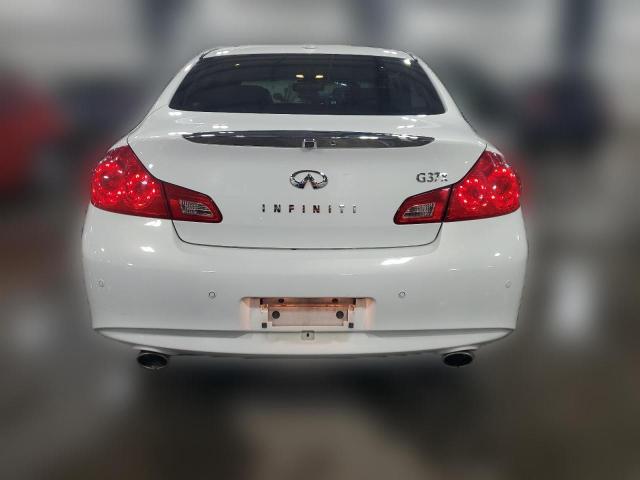  INFINITI G37 2013 Белый