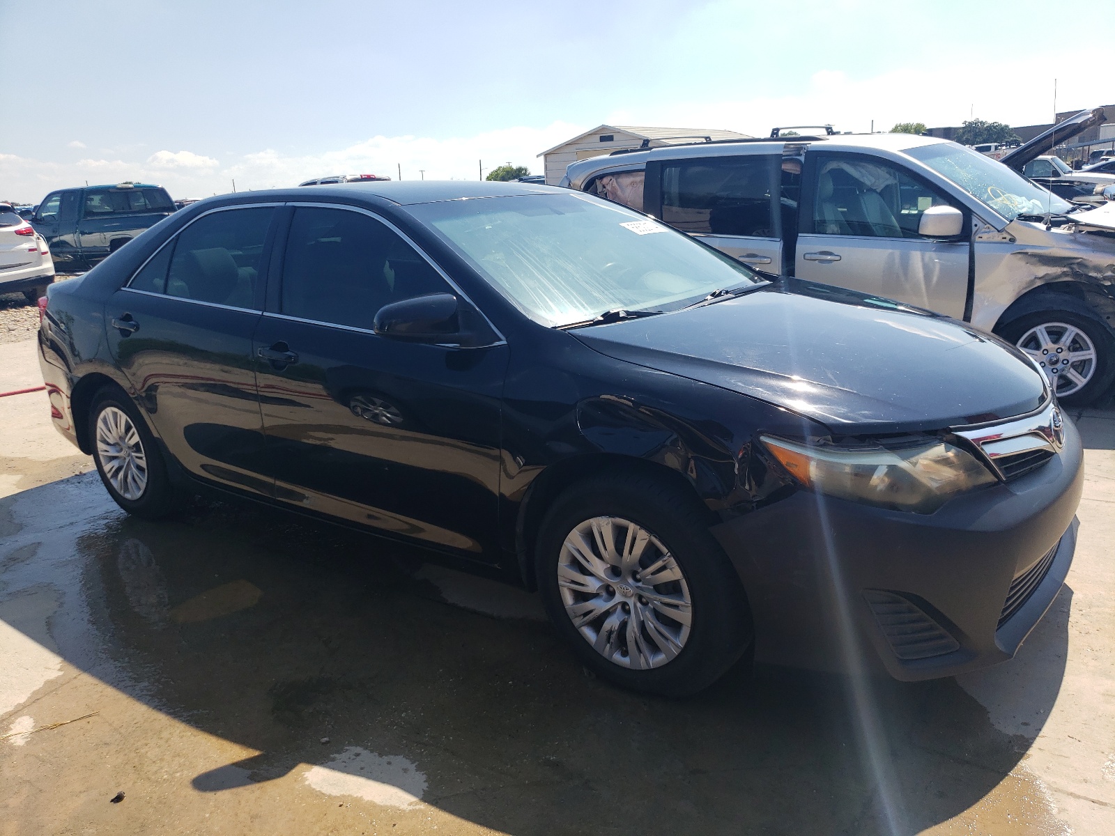 2014 Toyota Camry L vin: 4T4BF1FK6ER440876