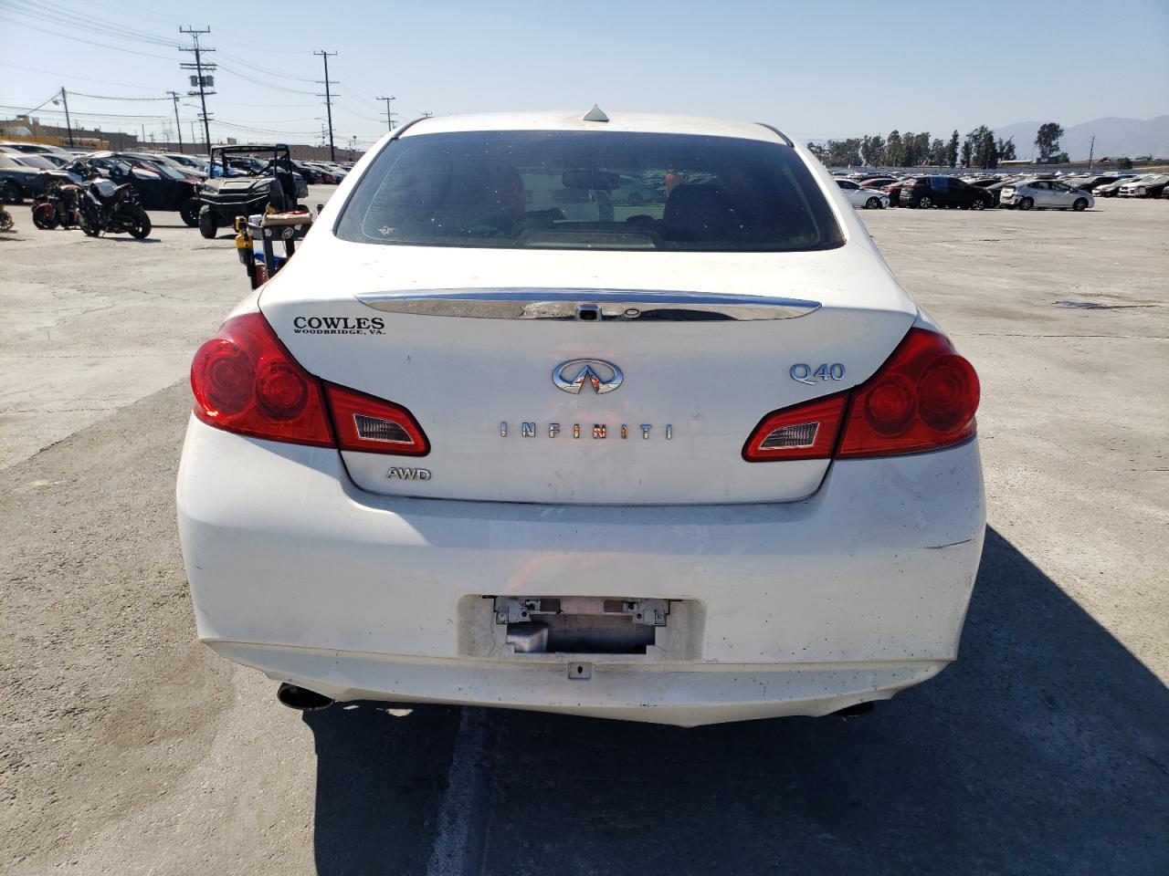 JN1CV6AR3FM650654 2015 Infiniti Q40