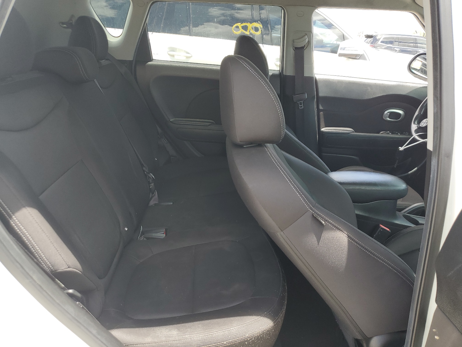 KNDJN2A27H7430810 2017 Kia Soul