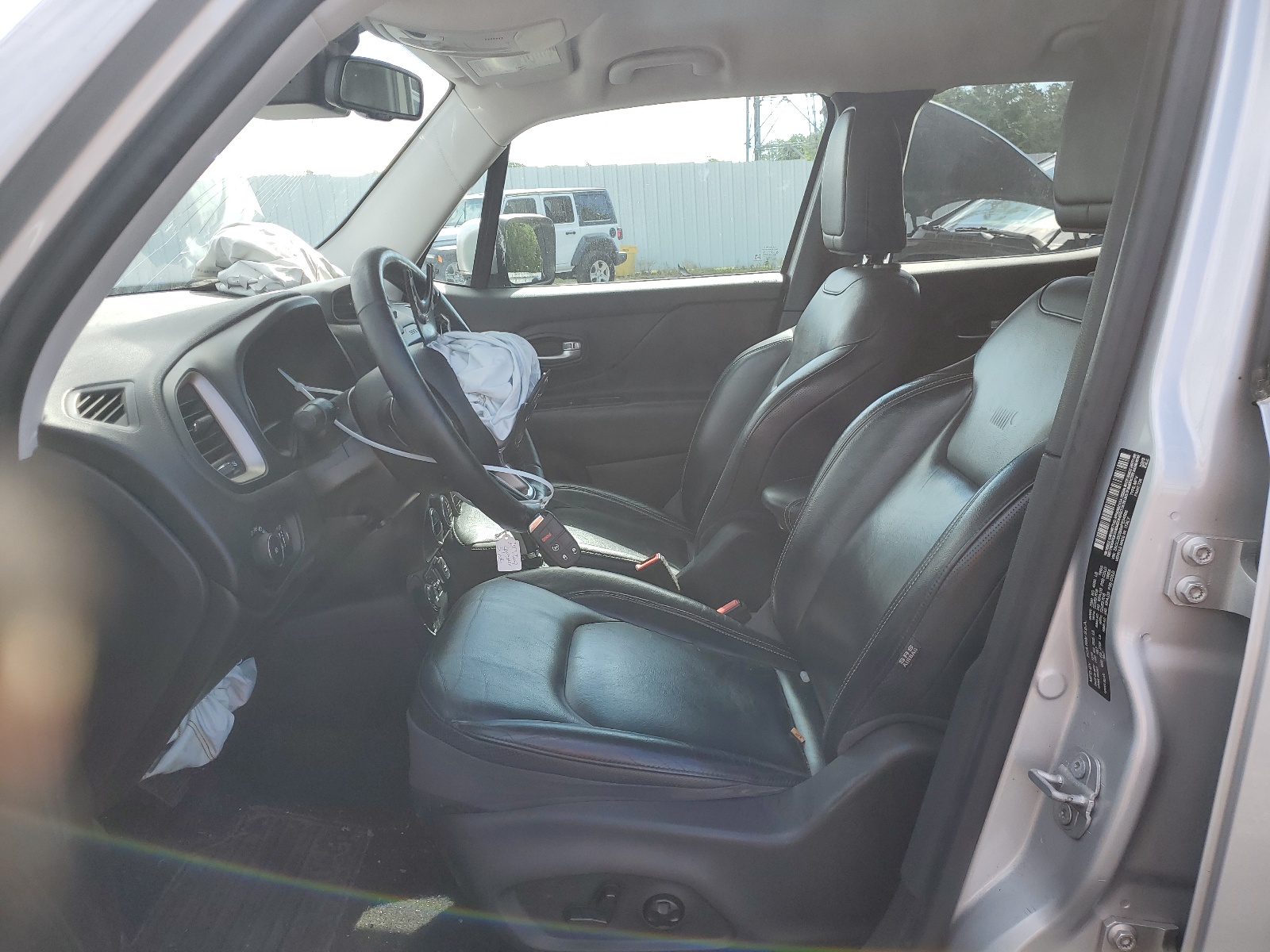 ZACCJBDB6HPE54566 2017 Jeep Renegade Limited