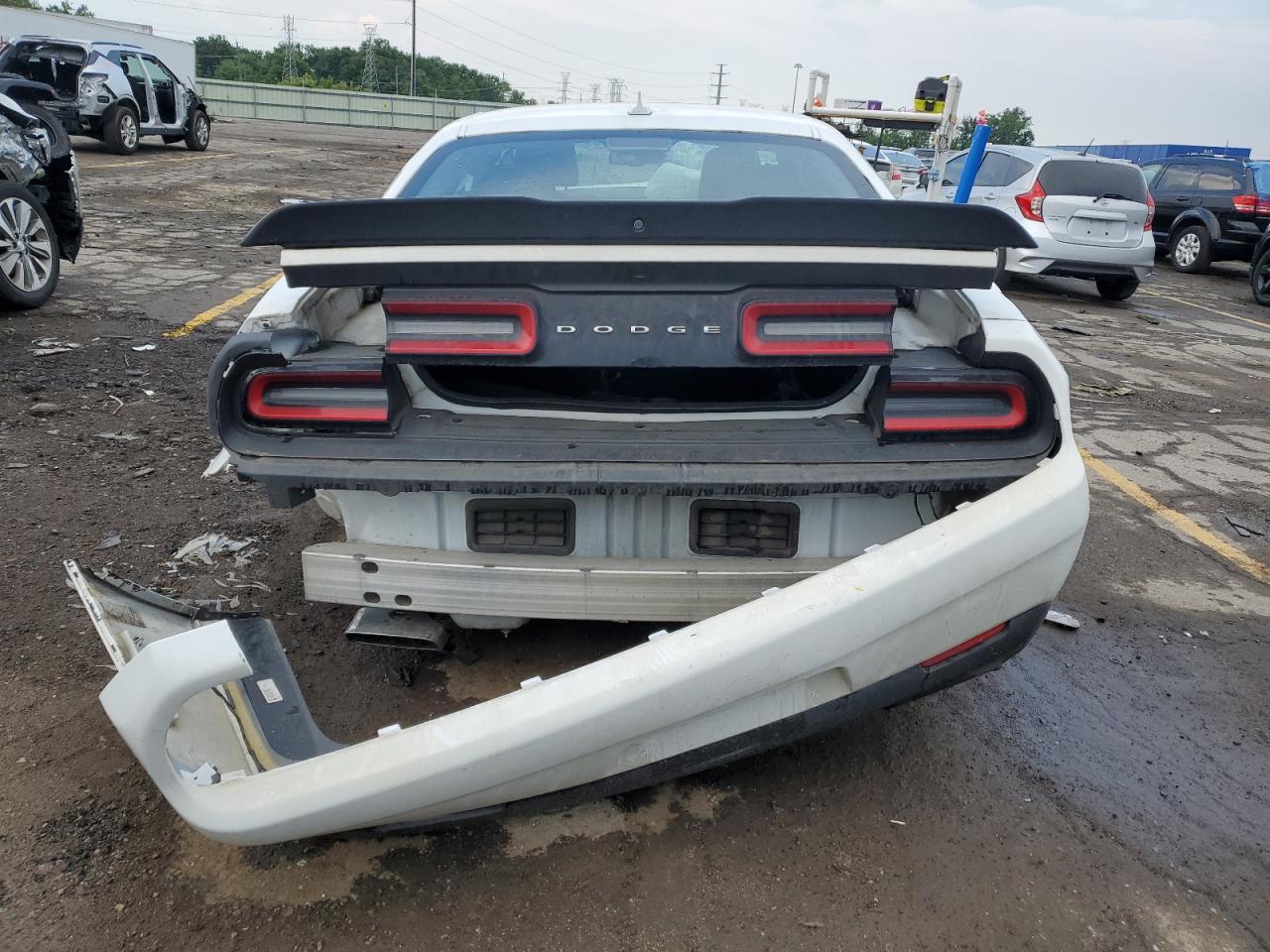 2017 Dodge Challenger R/T VIN: 2C3CDZBT7HH604945 Lot: 57709914