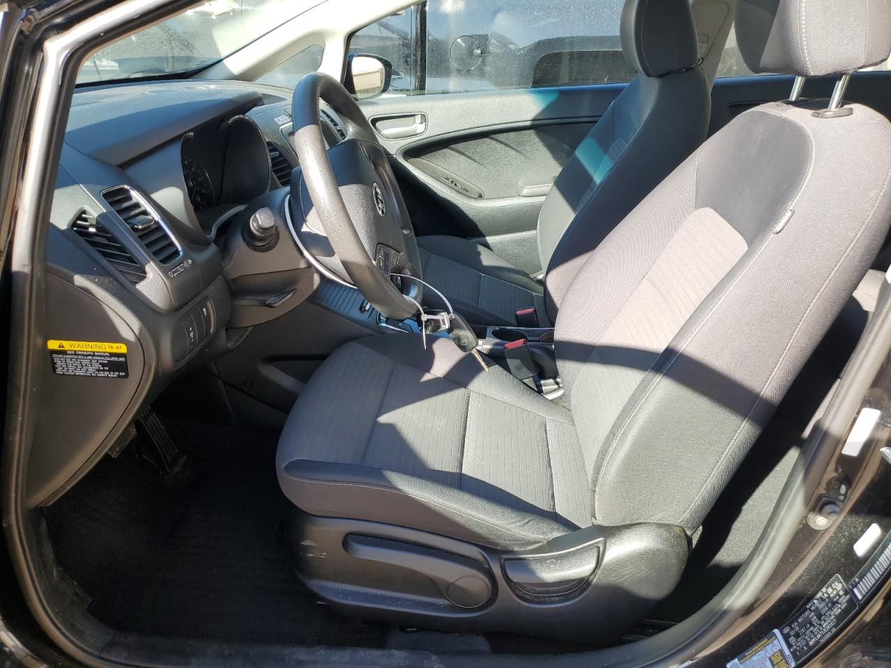 2018 Kia Forte Lx VIN: 3KPFL4A71JE241417 Lot: 57898584