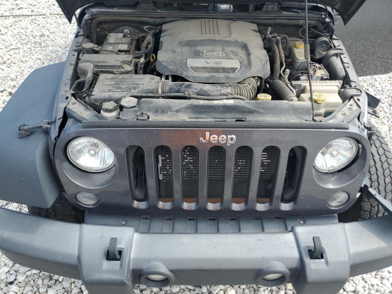 2016 Jeep Wrangler Unlimited Sport VIN: 1C4BJWDG8GL203064 Lot: 58738594