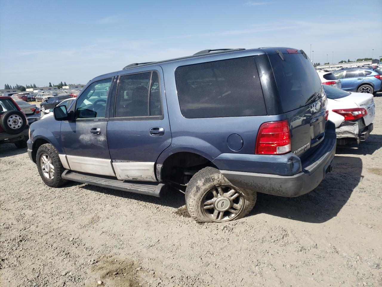 2004 Ford Expedition Xlt VIN: 1FMRU15W84LA02240 Lot: 58345254