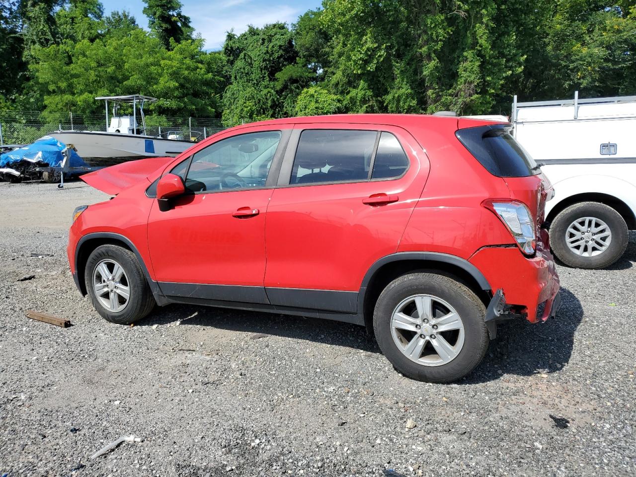 2020 Chevrolet Trax - Image 2