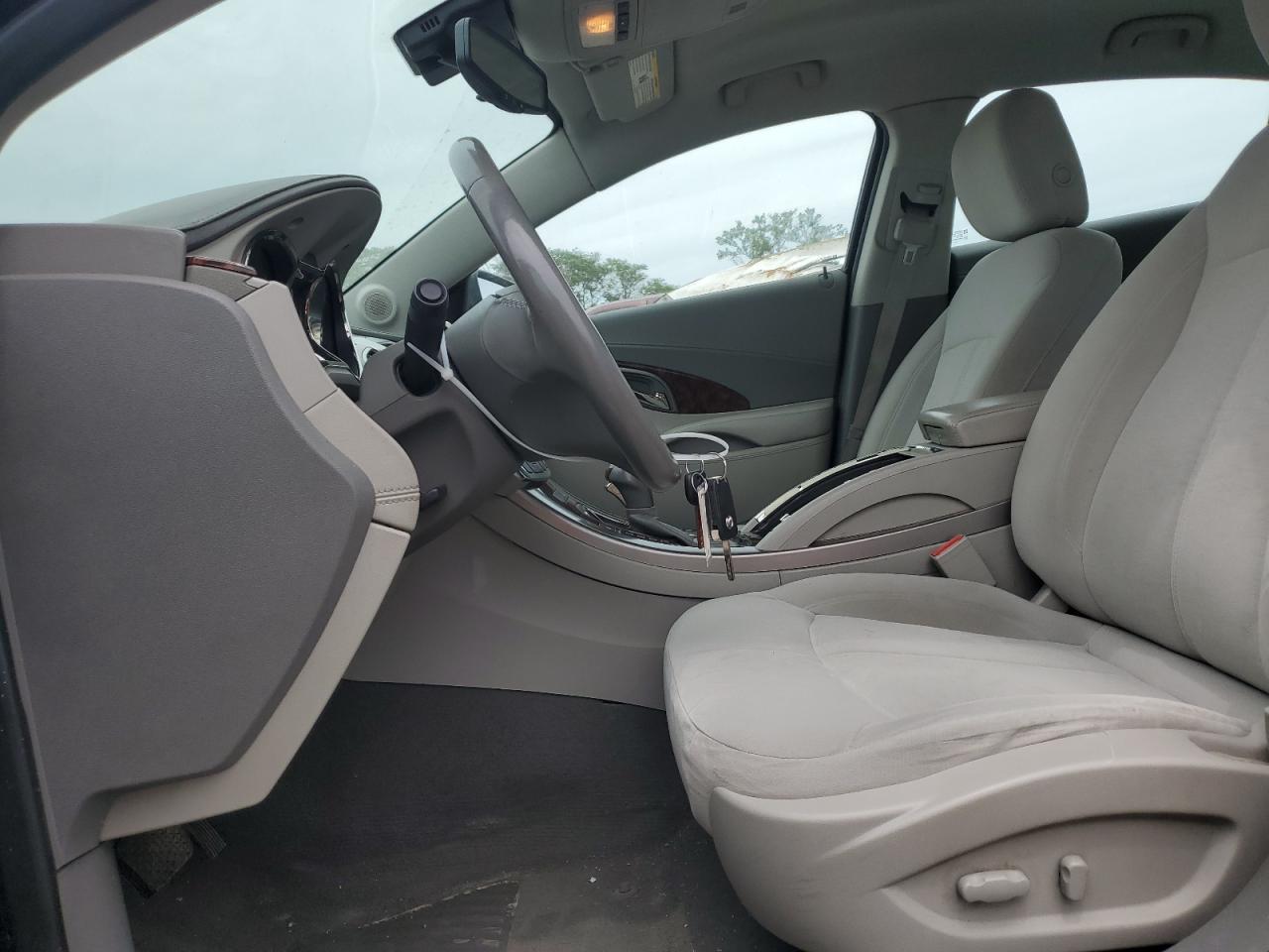 2012 Buick LaCrosse - Image 7