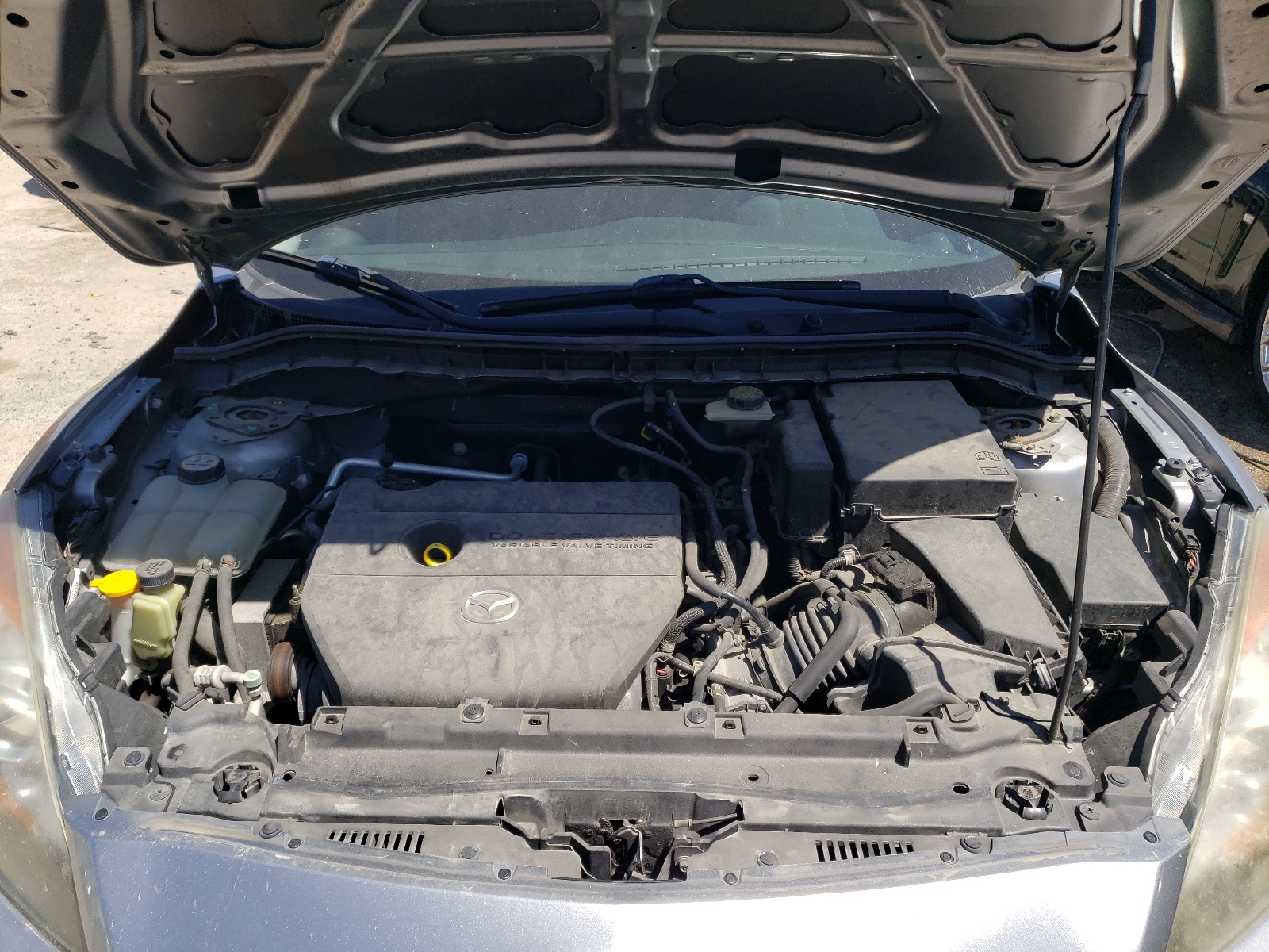 JM1BL1VF2B1488559 2011 Mazda 3 I