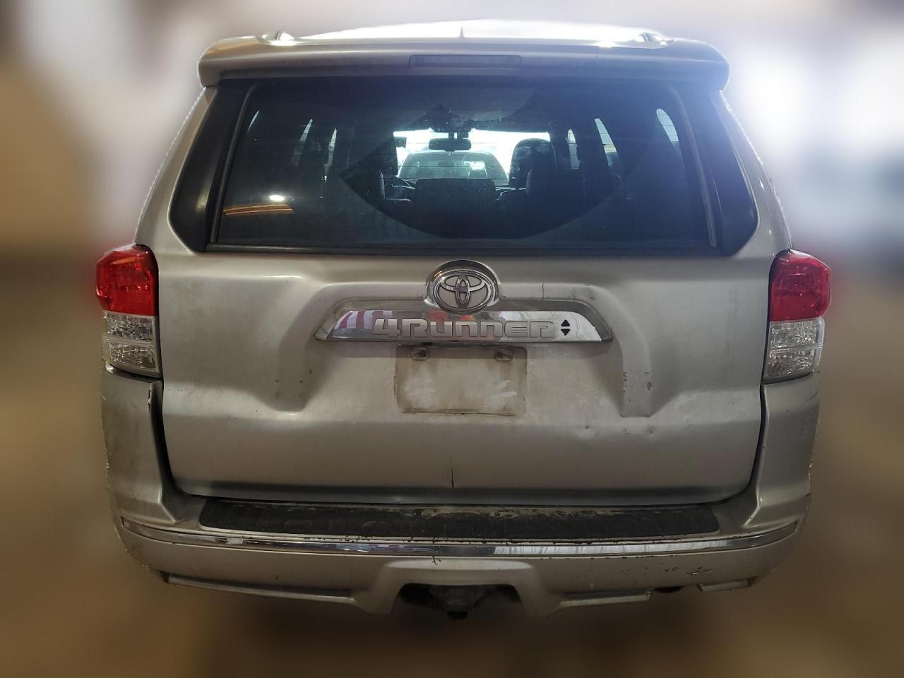 2010 Toyota 4Runner Sr5 VIN: JTEZU5JR8A5001726 Lot: 56762664