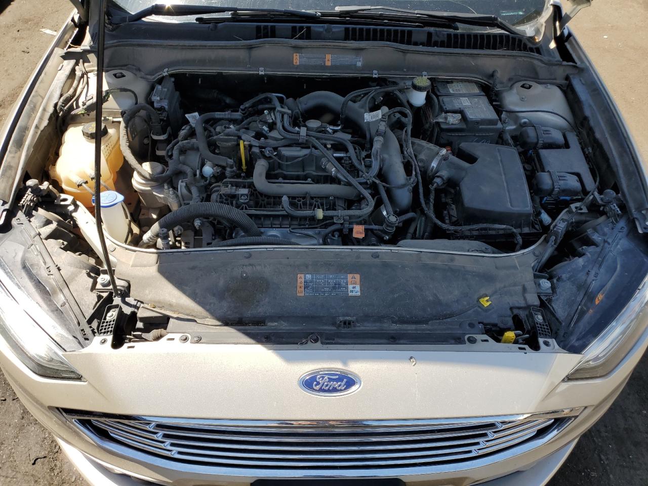 3FA6P0HDXJR267974 2018 Ford Fusion Se