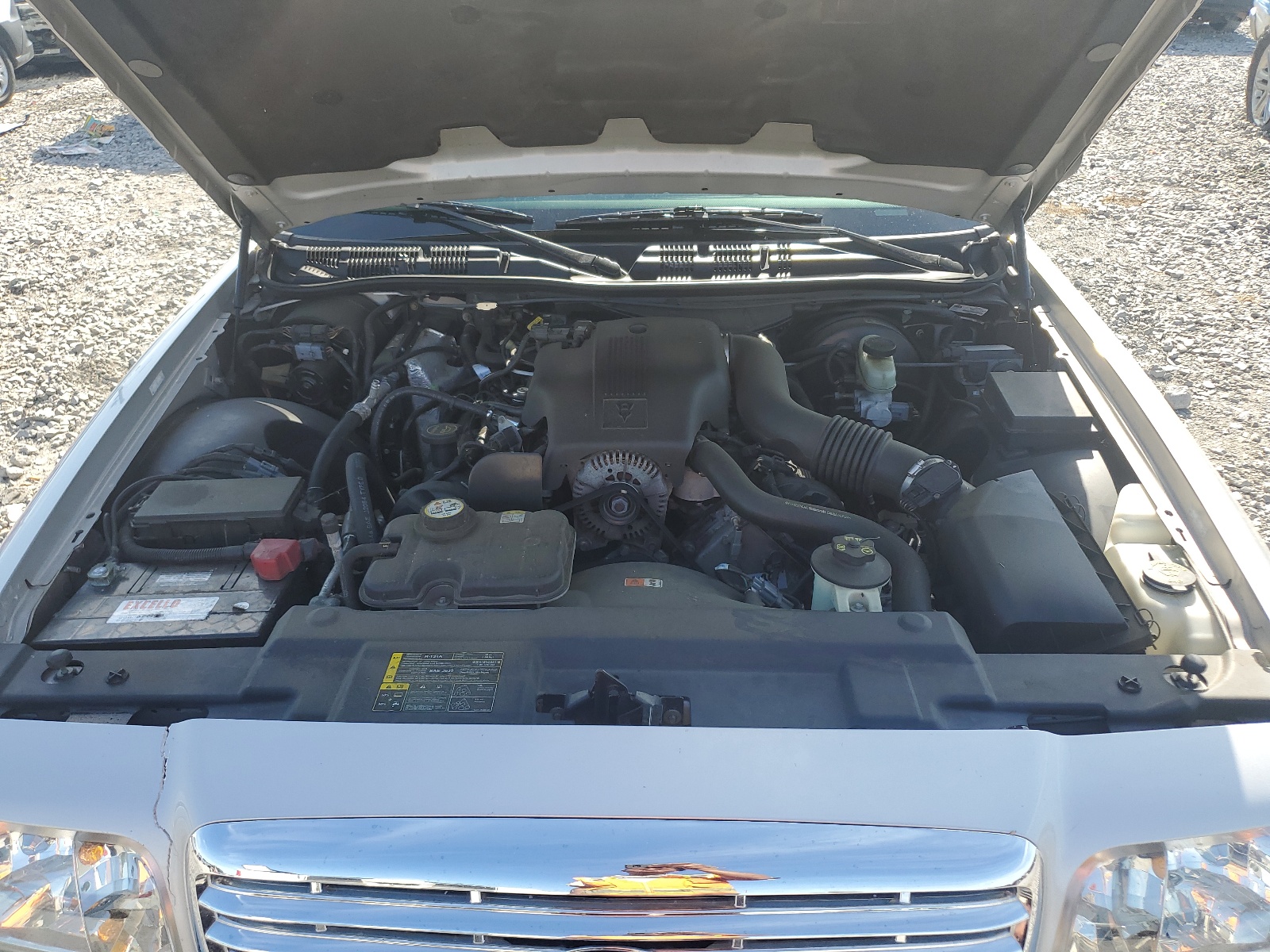 2FAFP74W94X131843 2004 Ford Crown Victoria Lx